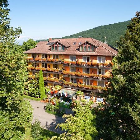 Art-Hotel Am Park Badenweiler Buitenkant foto