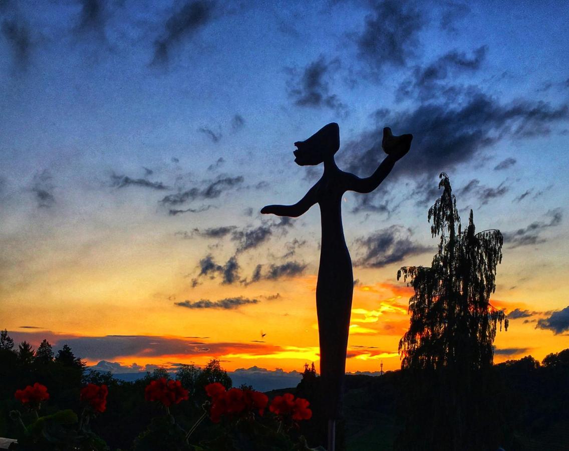 Art-Hotel Am Park Badenweiler Buitenkant foto