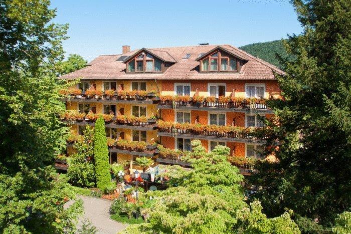 Art-Hotel Am Park Badenweiler Buitenkant foto